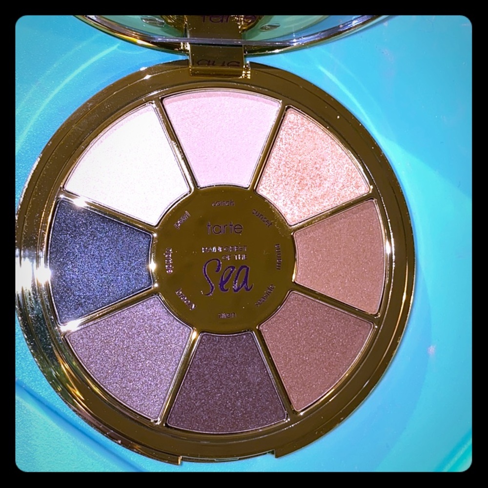 Tarte rainforest of the sea palette